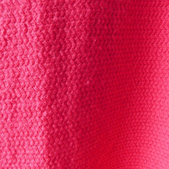 🐾GAP Bright Pink Sweater🐾 - Picture 5 of 9